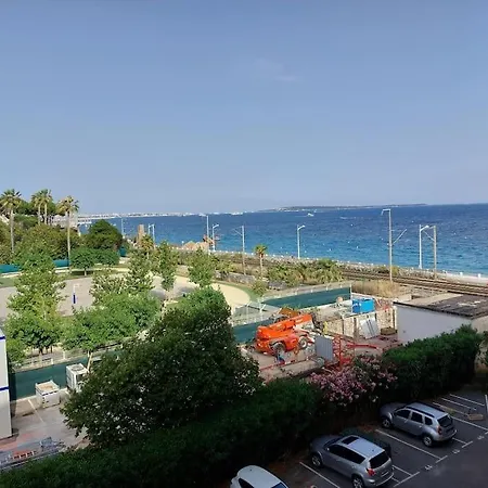 Bocca Baie T2 En Bord De - Axelle Loc Apartmán