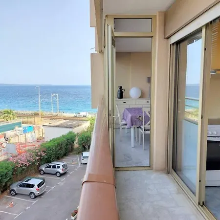 Bocca Baie T2 En Bord De - Axelle Loc * Cannes